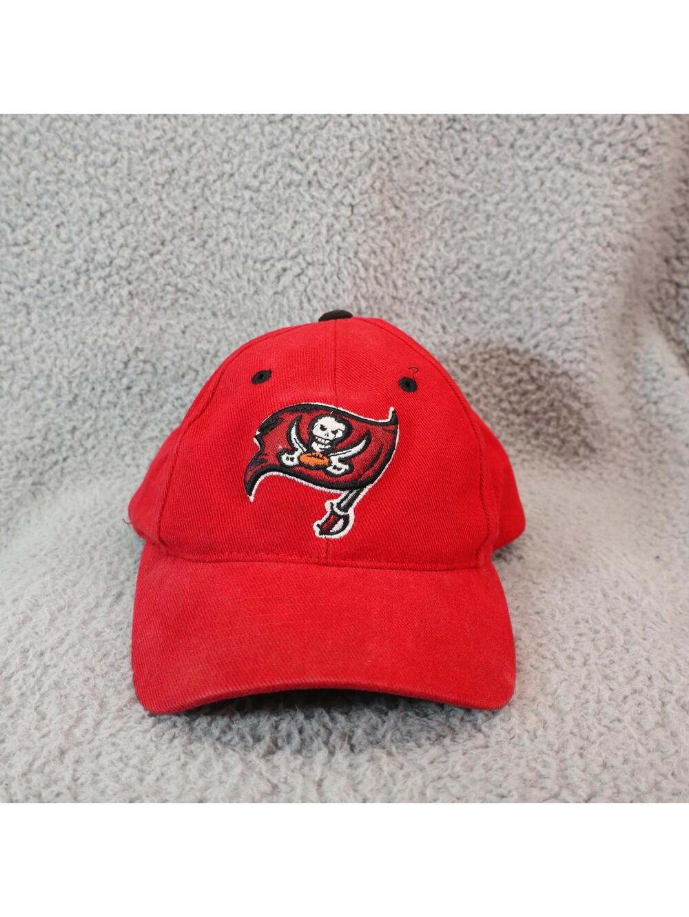 Tampa Bay Buccaneers Dad Hat Logo Athletic Snapback Red Cap